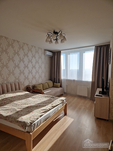 Spectacular apartments on Revutskoho (78241), Studio Apartment in Kiev